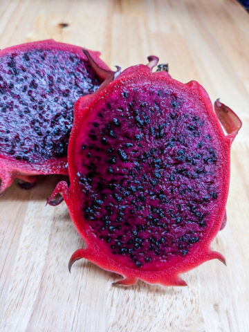 Alternative view of Origional Hawaiian Red Dragon Fruit Plant (hylocereus polyrhizus)